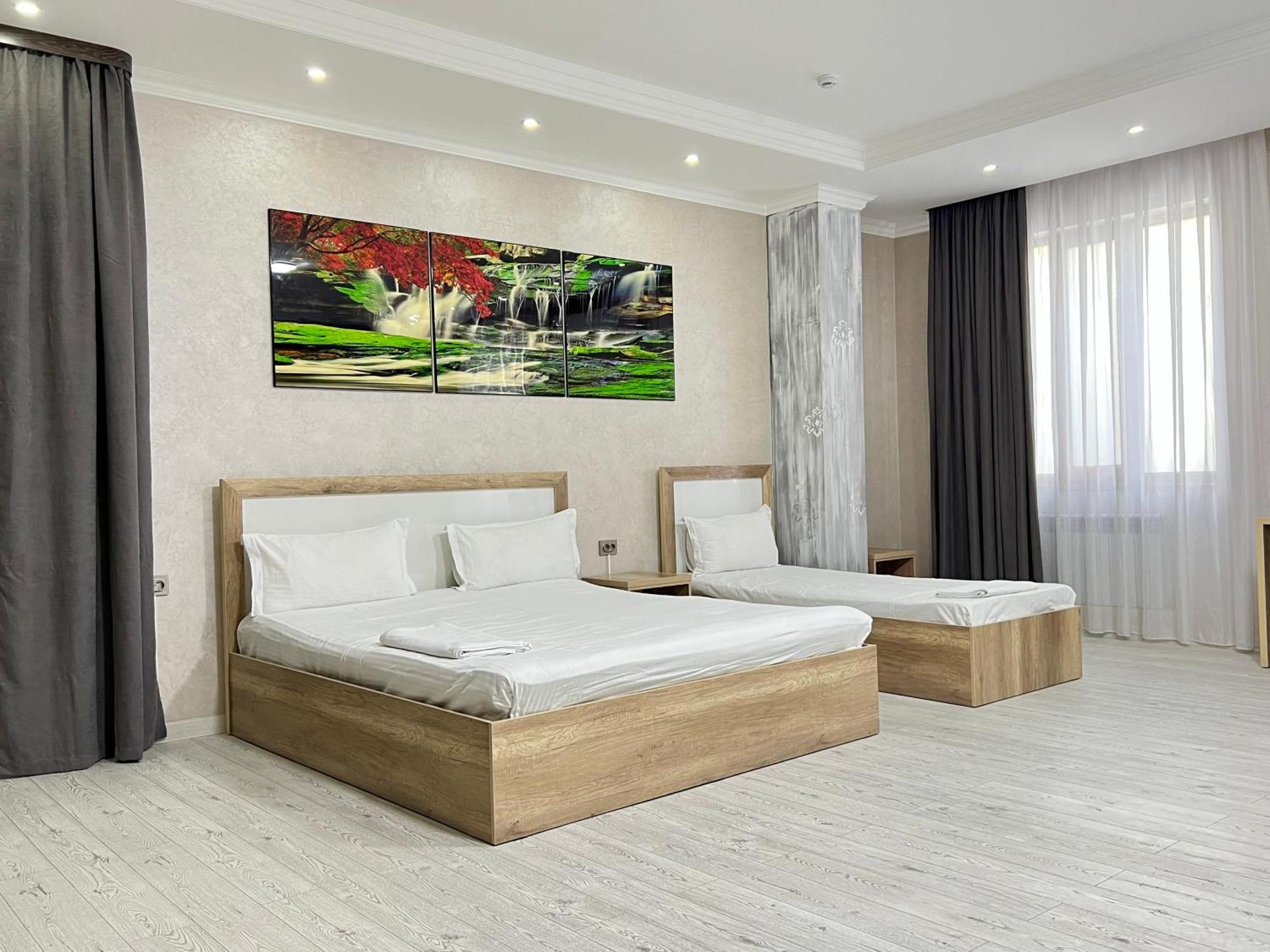 Dostar Inn Șîmkent Exterior foto